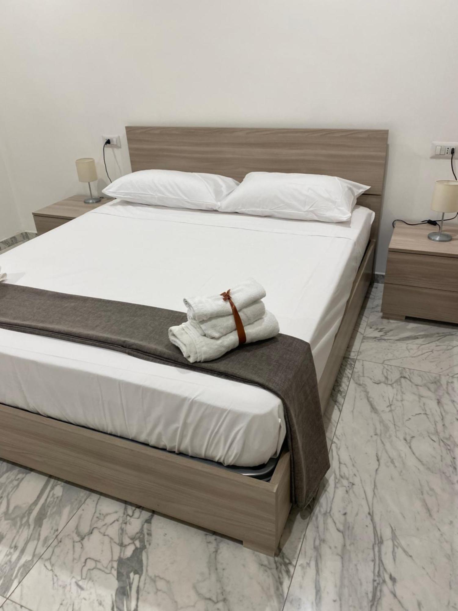 B&B De Rossi185 Bari Bagian luar foto
