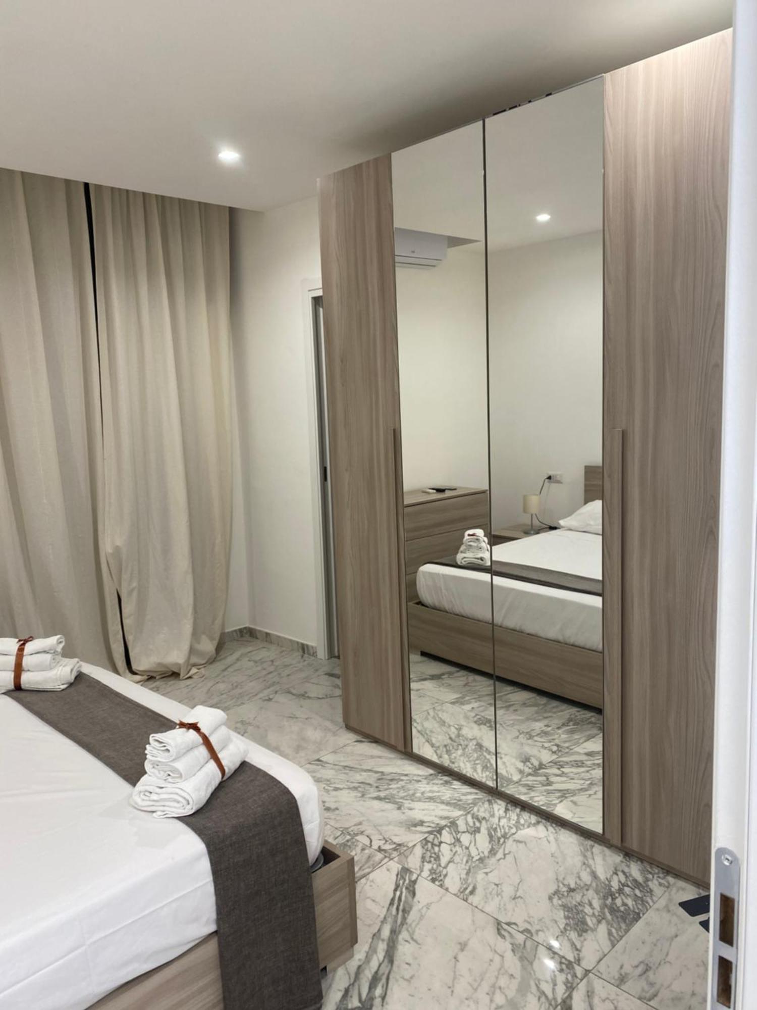 B&B De Rossi185 Bari Bagian luar foto