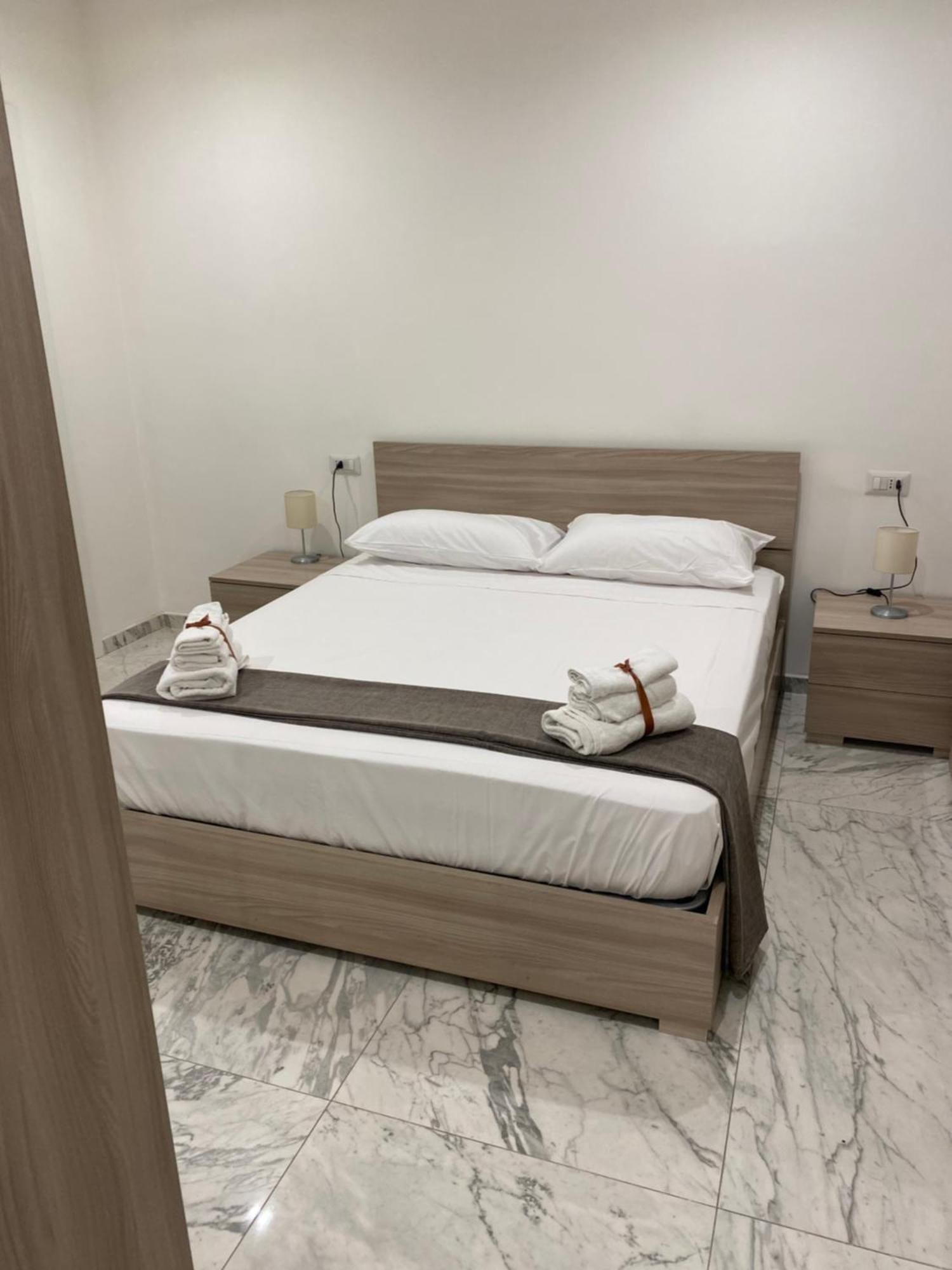 B&B De Rossi185 Bari Bagian luar foto