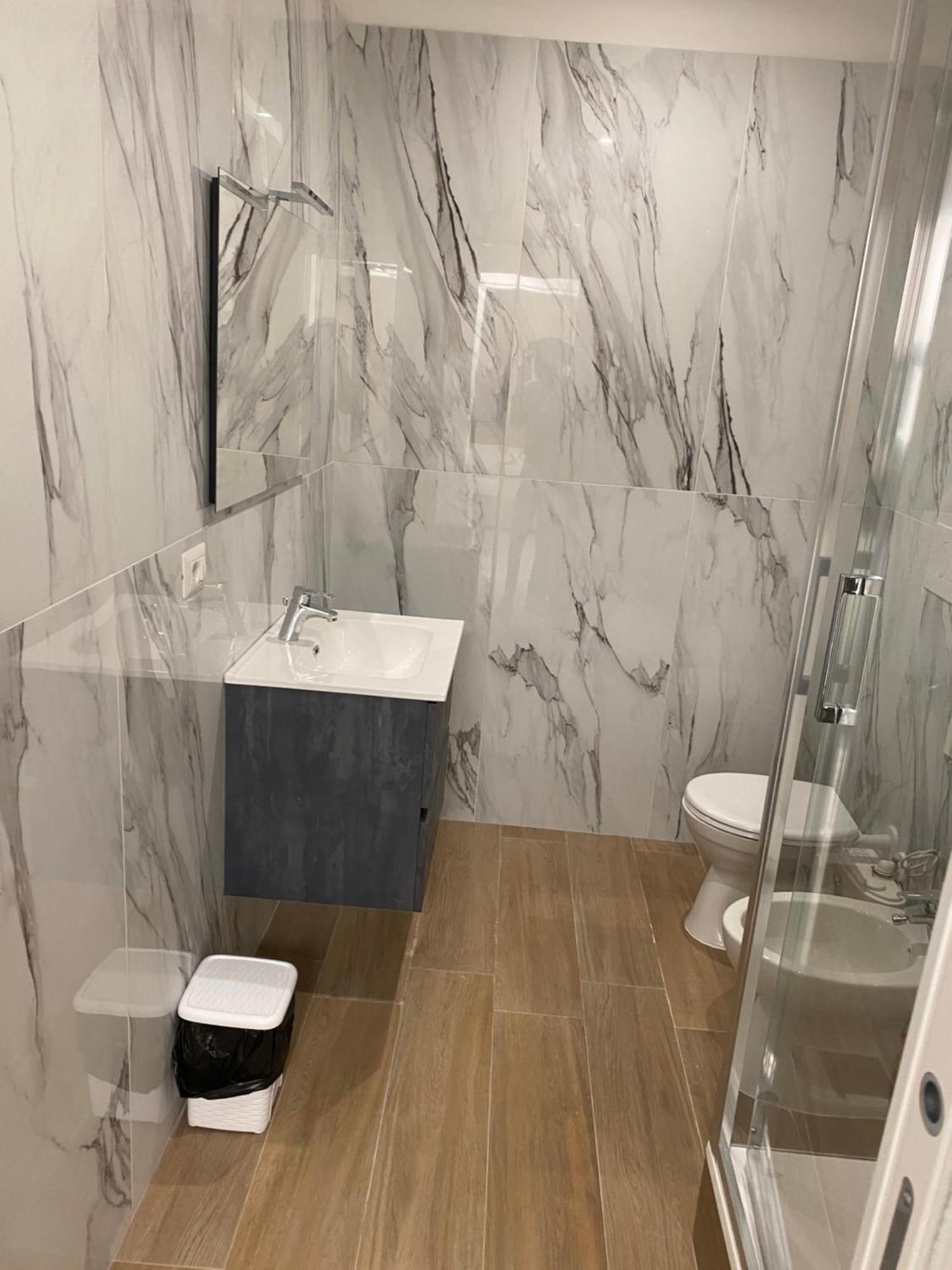 B&B De Rossi185 Bari Bagian luar foto