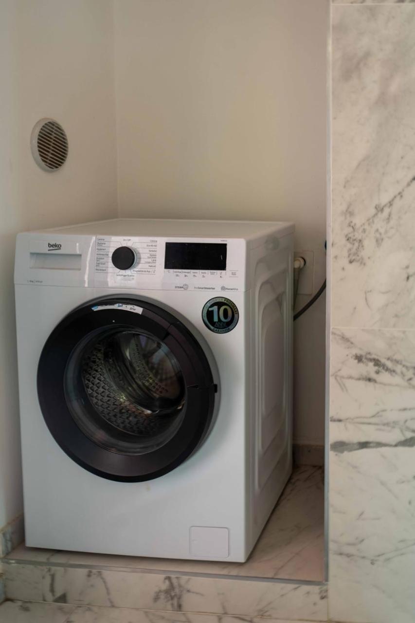 B&B De Rossi185 Bari Bagian luar foto